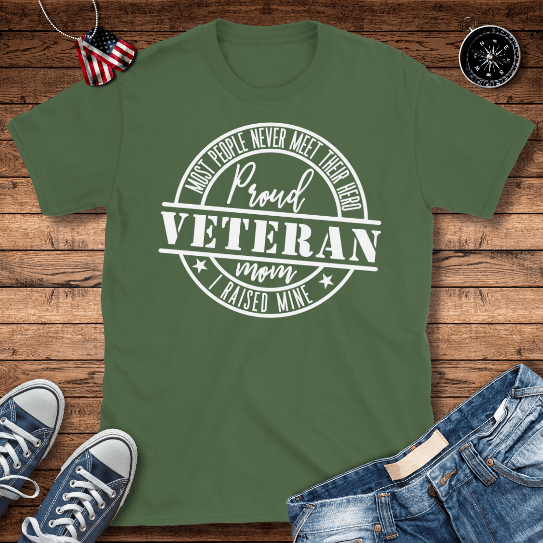 Proud Veteran Mom T-Shirt